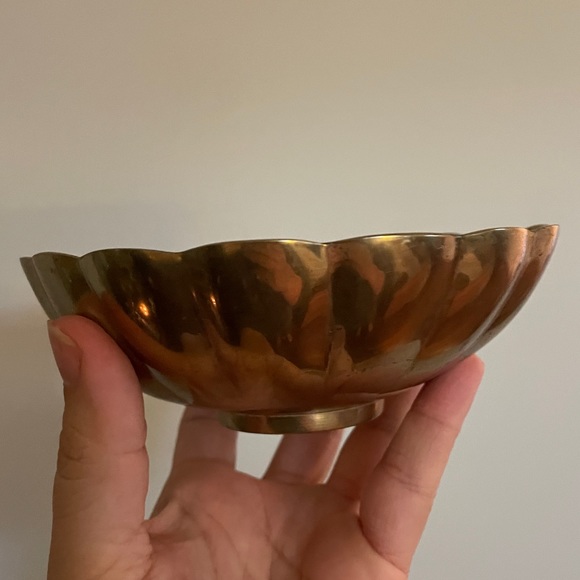 Vintage Accents Vintage Scalloped Brass Accent Bowl Poshmark